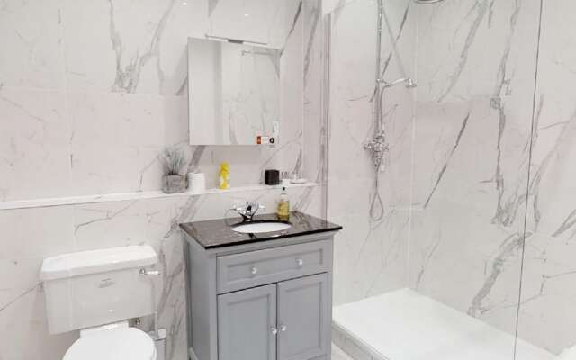 Grand Stay @ Sassie Homes