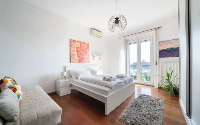 Aurelia Suite – Spacious W/ Ac & Danube View