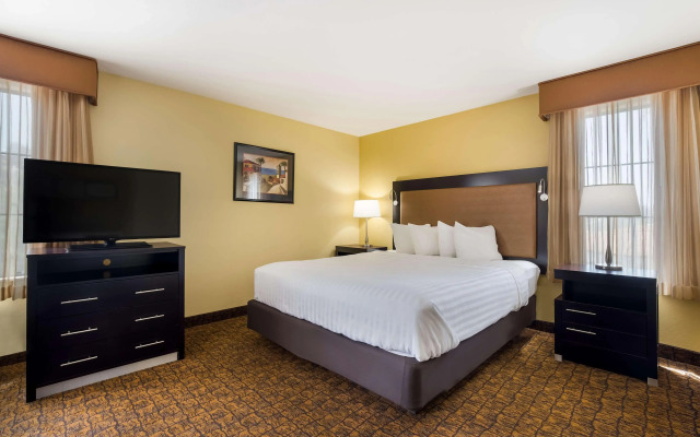 Best Western Escondido Hotel
