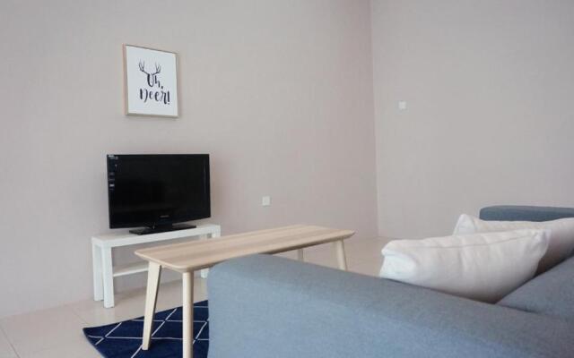 E's Suite- Homestay that fits 8 pax comfortably.