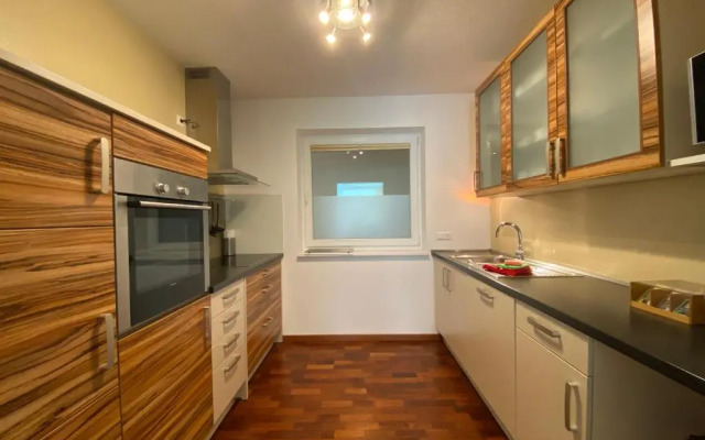 Apartment Steinplatte
