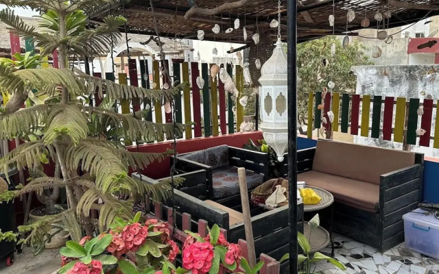 Fadidi House