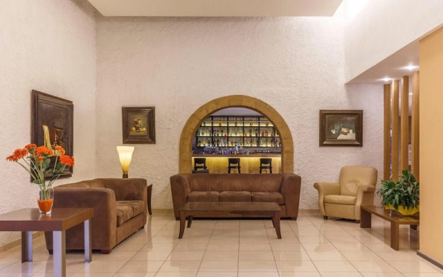 Athena Hotel