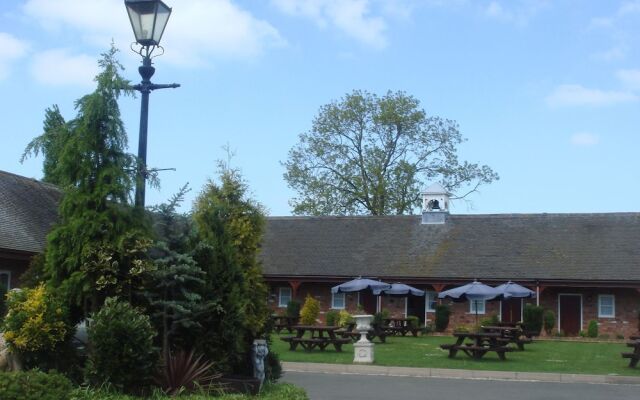 The Royal Arms Hotel