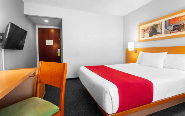 City Express by Marriott Celaya Parque