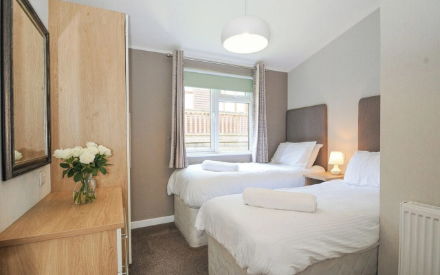Belvedere Heights 6 - Belverdere Lodge