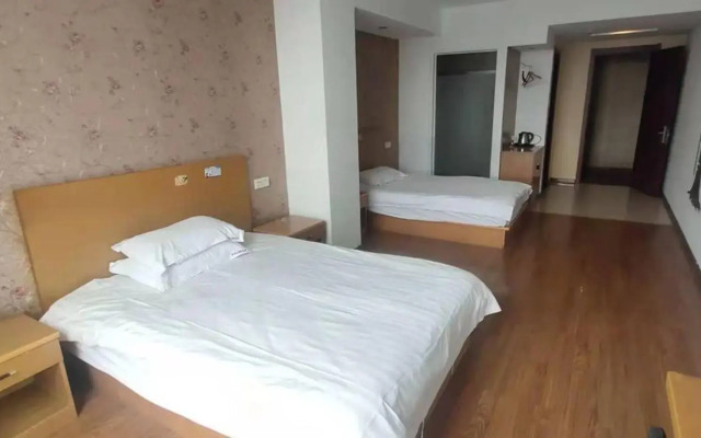 Ningbo Yangshashan Business Hotel