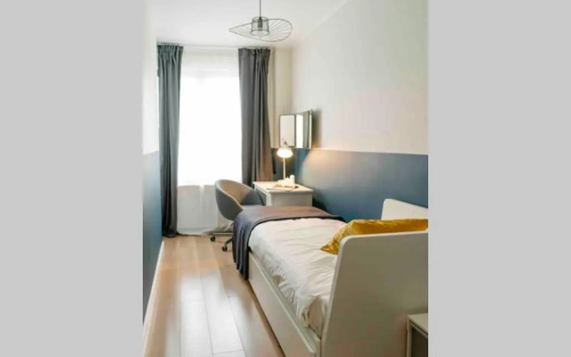 Sunny 2BR Flat-Top Location-Amazing Views