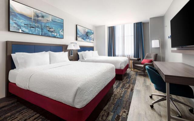 Hampton Inn & Suites Baltimore Inner Harbor