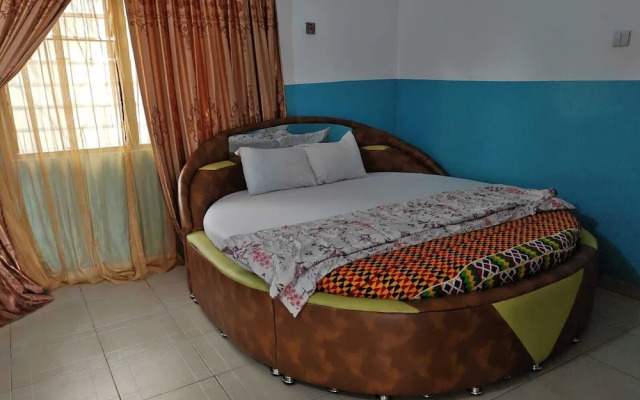 Elizz Guest House