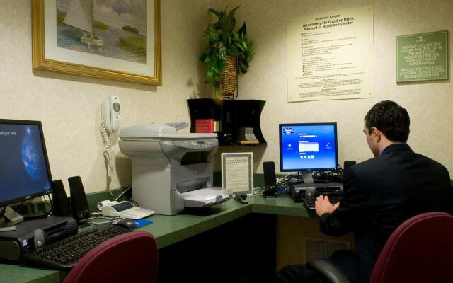 Hampton Inn & Suites Newport/Middletown