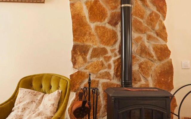 Amazing Vila close to Sitges, jacuzzi, swimming pool & exellent views