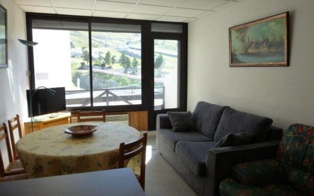 Appartement Arette, 2 pièces, 6 personnes - FR-1-602-52