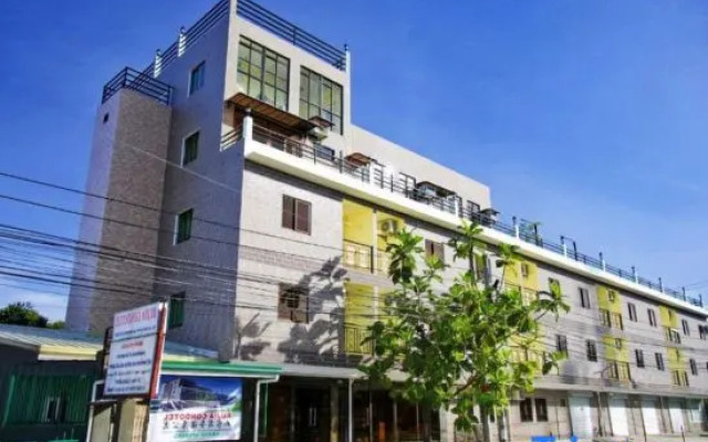 RedDoorz Plus near Camella La Brisa Lapulapu