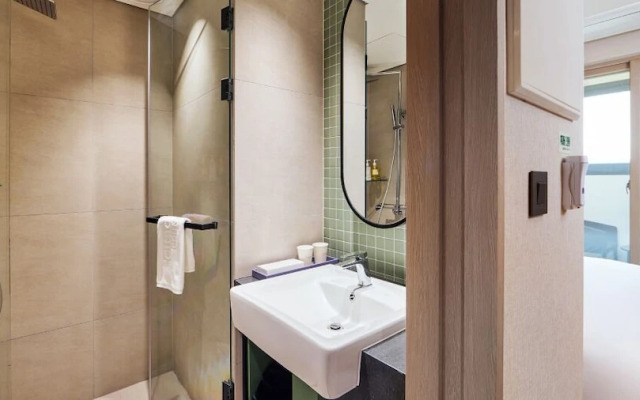 Citadines Connect Hotel Hari Busan