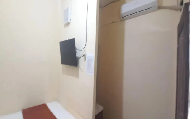 OYO 93668 Buah Batu Guest House