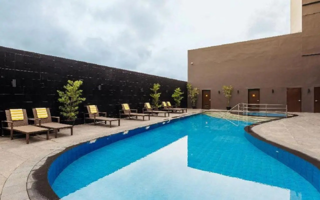 Summit Hotel Tacloban