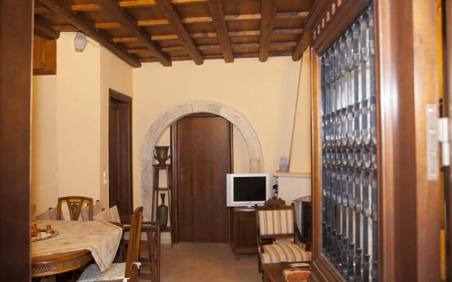 Kalimera Archanes Village