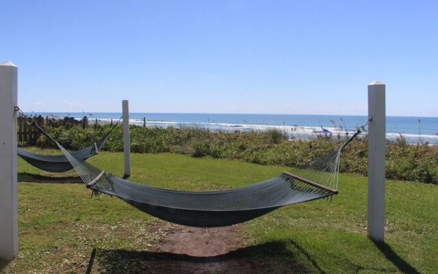 Islander Hotel & Resort