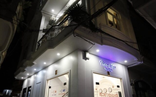 Moon & Sun Hotel