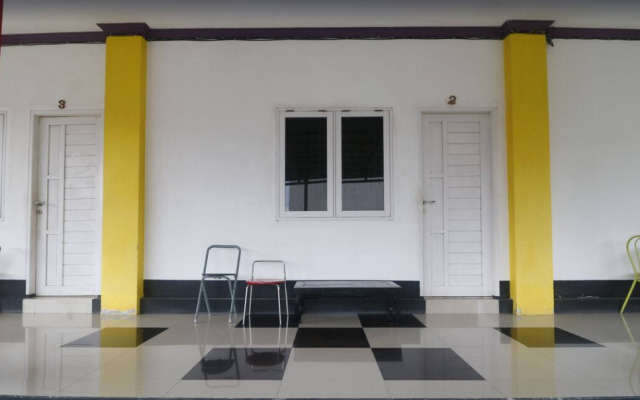 RedDoorz Syariah near BSCC Dome