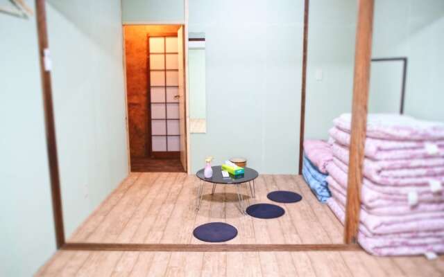 Trip Base Coconeel - Hostel