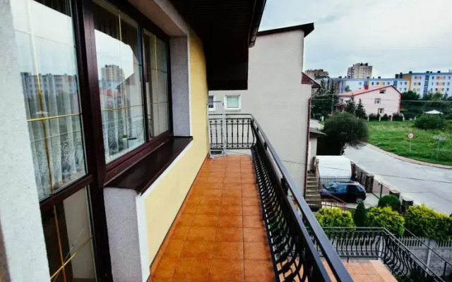 Tanie Noclegi Bartek 2