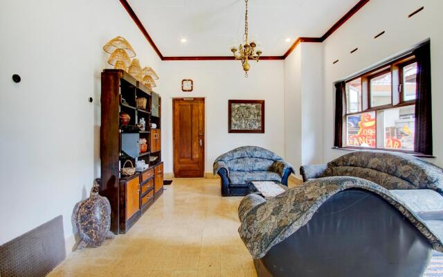 OYO 90138 Dear Darlin Villa - Family Stay