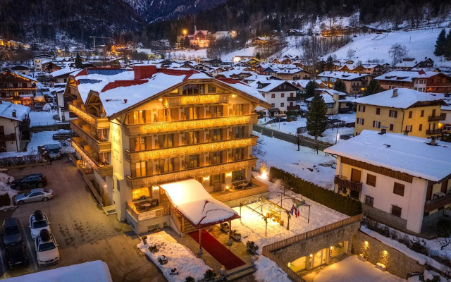 Beverly Alps Hotel & Spa