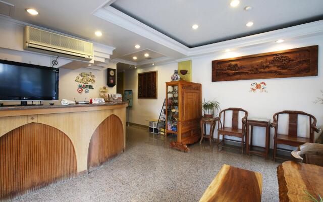 Long Shan Hotel