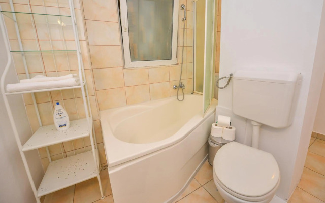 Bucharest Central Apartments & Suites