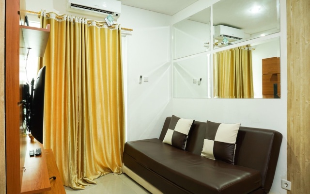 2BR Apartment with Sofa Bed at Woodland Park Residence By Travelio – Guest Rooms – Jakarta