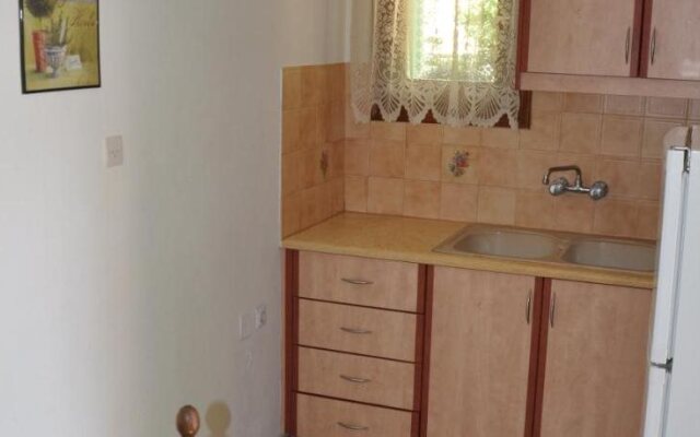 Paraskevi Apartments