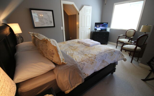 Blueberry Gate Bed & Breakfast