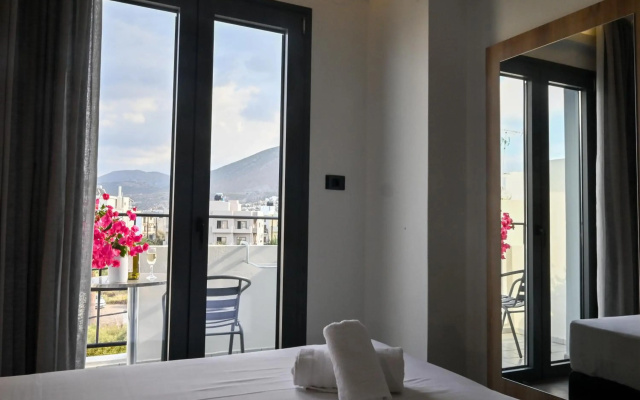 Pollis Hotel