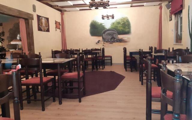 Desperados Hotel