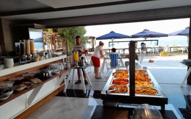 Konstantinos Beach 2