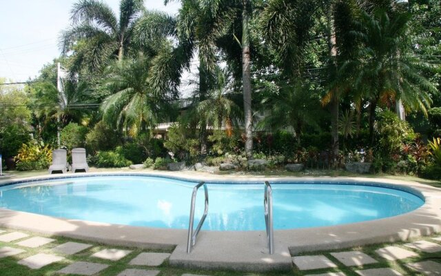 Vacation Villas at Subic Homes