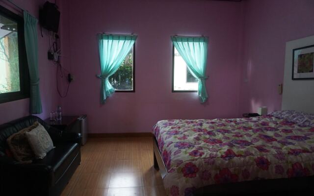 Cheewaporn Resort Ranot