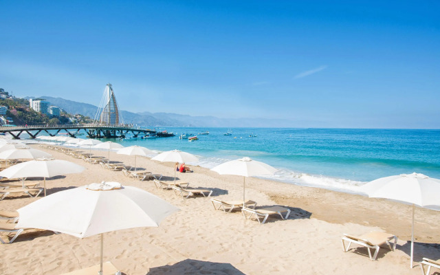 Playa Los Arcos Resort & Spa All Inclusive