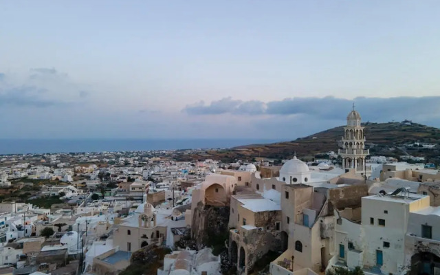 Nido House in Santorini