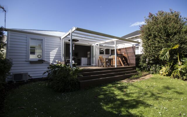 Spacious and Charming Grey Lynn Villa