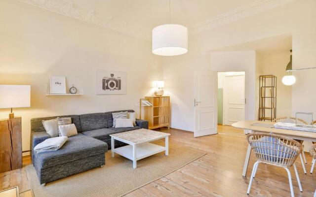 Apartmenthaus Tribseer Damm 6