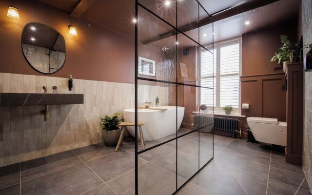 The Silk Rooms at Freemasons Inn