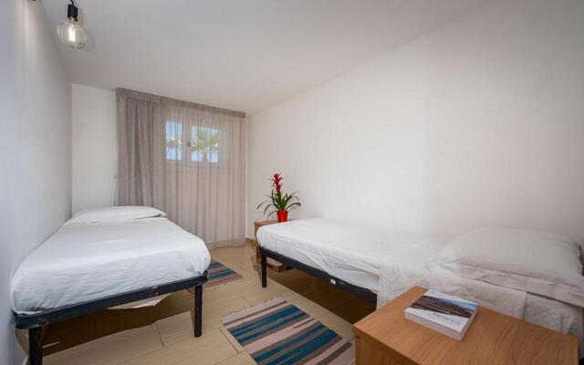 BLU OLTREMARE 50 mt Spiaggia Playa