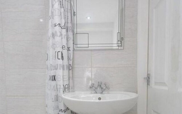 Brownhill House Apartments