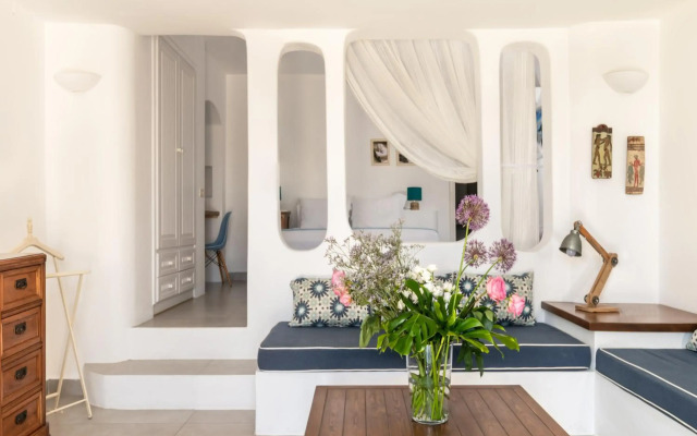 Anema Boutique Hotel & Villas Santorini