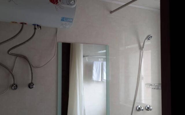 Xitang Xuyue Theme Inn