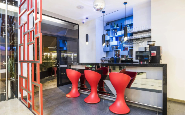 Hotel Black Tower Premium