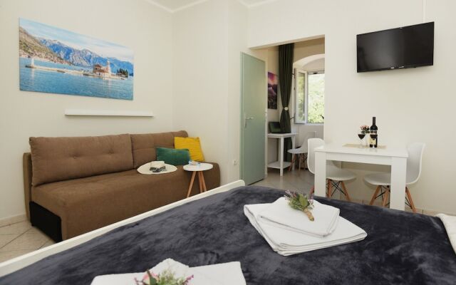 Zukic Apartments RIsan